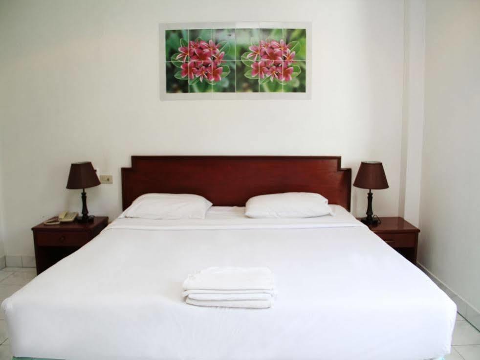 Welcome Inn Hotel @ Karon Beach. Single Room From Only 500 Baht Phuket Extérieur photo