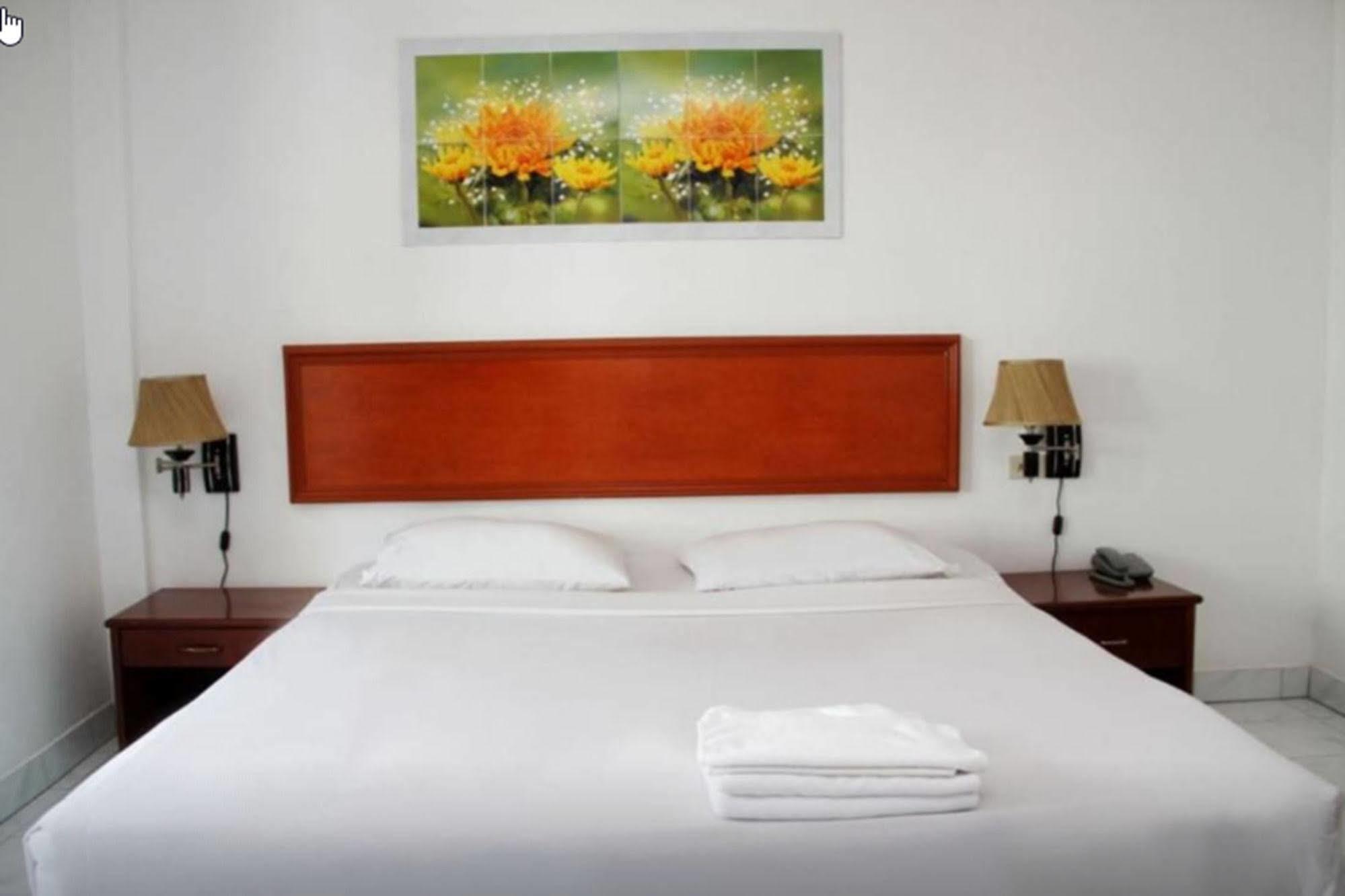 Welcome Inn Hotel @ Karon Beach. Single Room From Only 500 Baht Phuket Extérieur photo