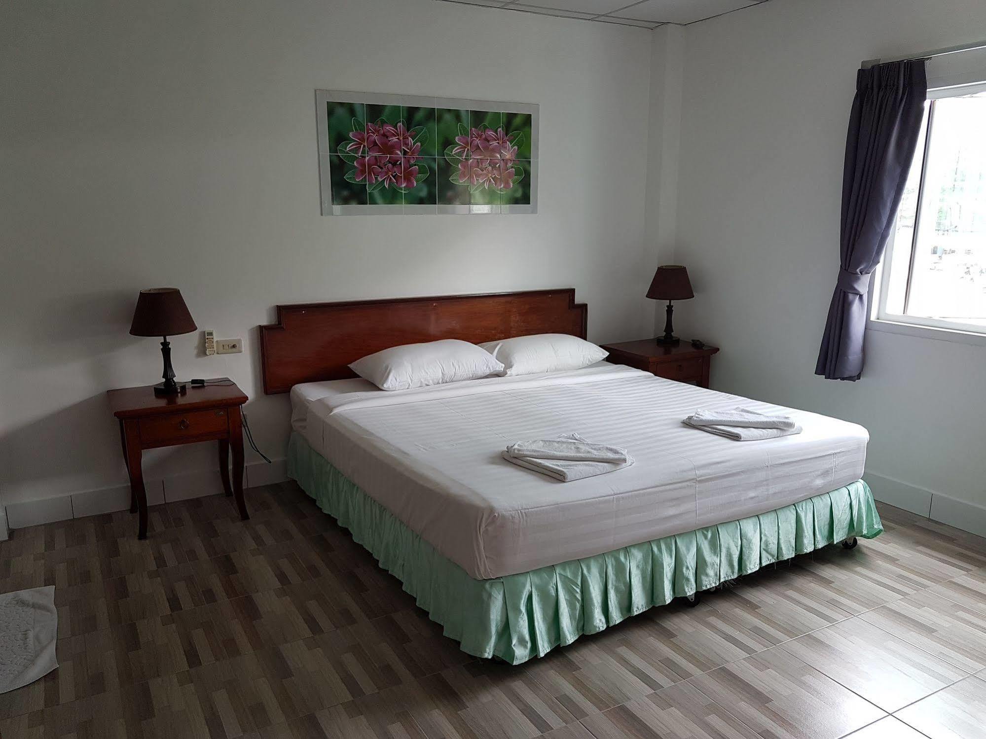 Welcome Inn Hotel @ Karon Beach. Single Room From Only 500 Baht Phuket Extérieur photo