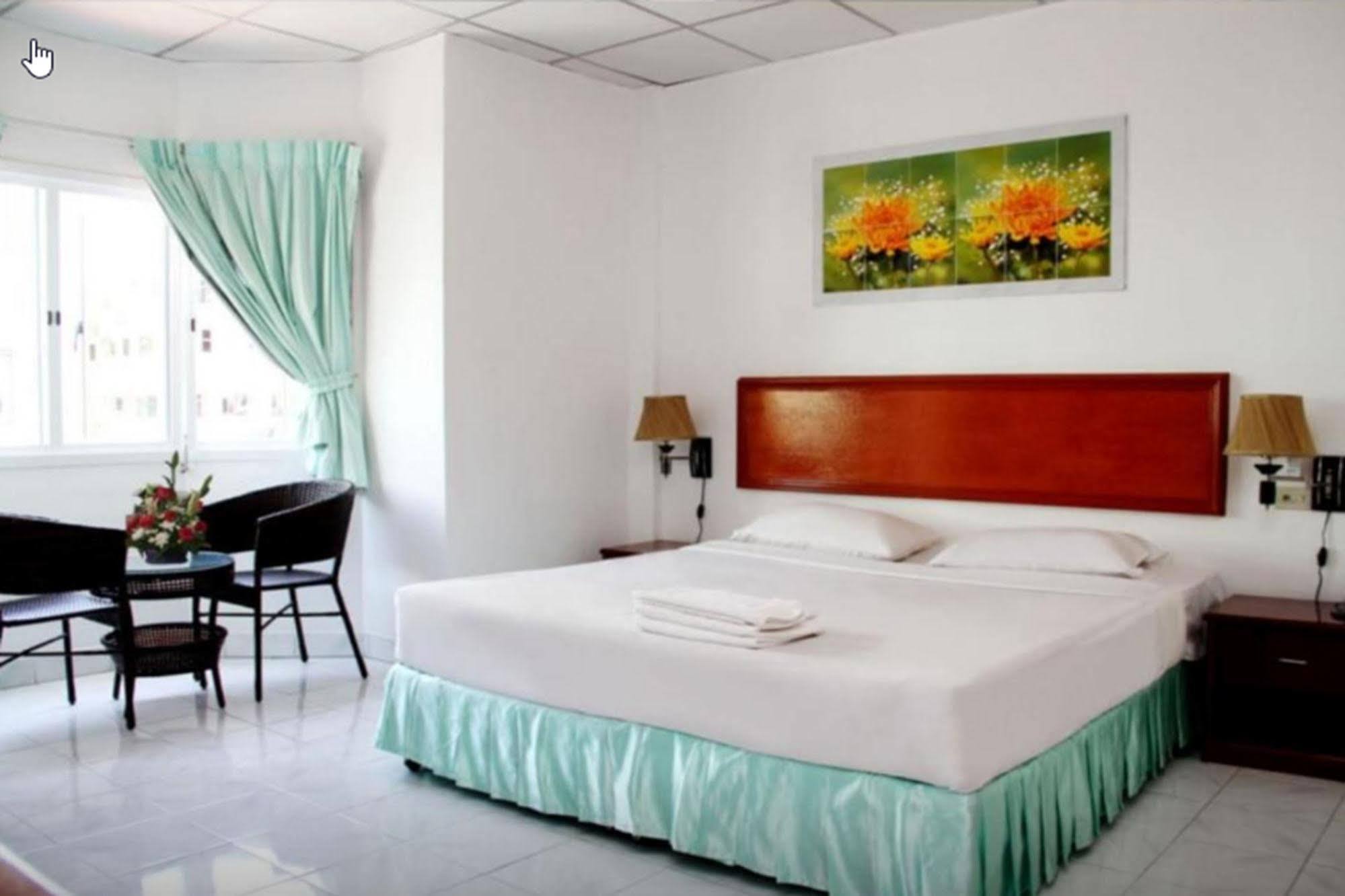 Welcome Inn Hotel @ Karon Beach. Single Room From Only 500 Baht Phuket Extérieur photo