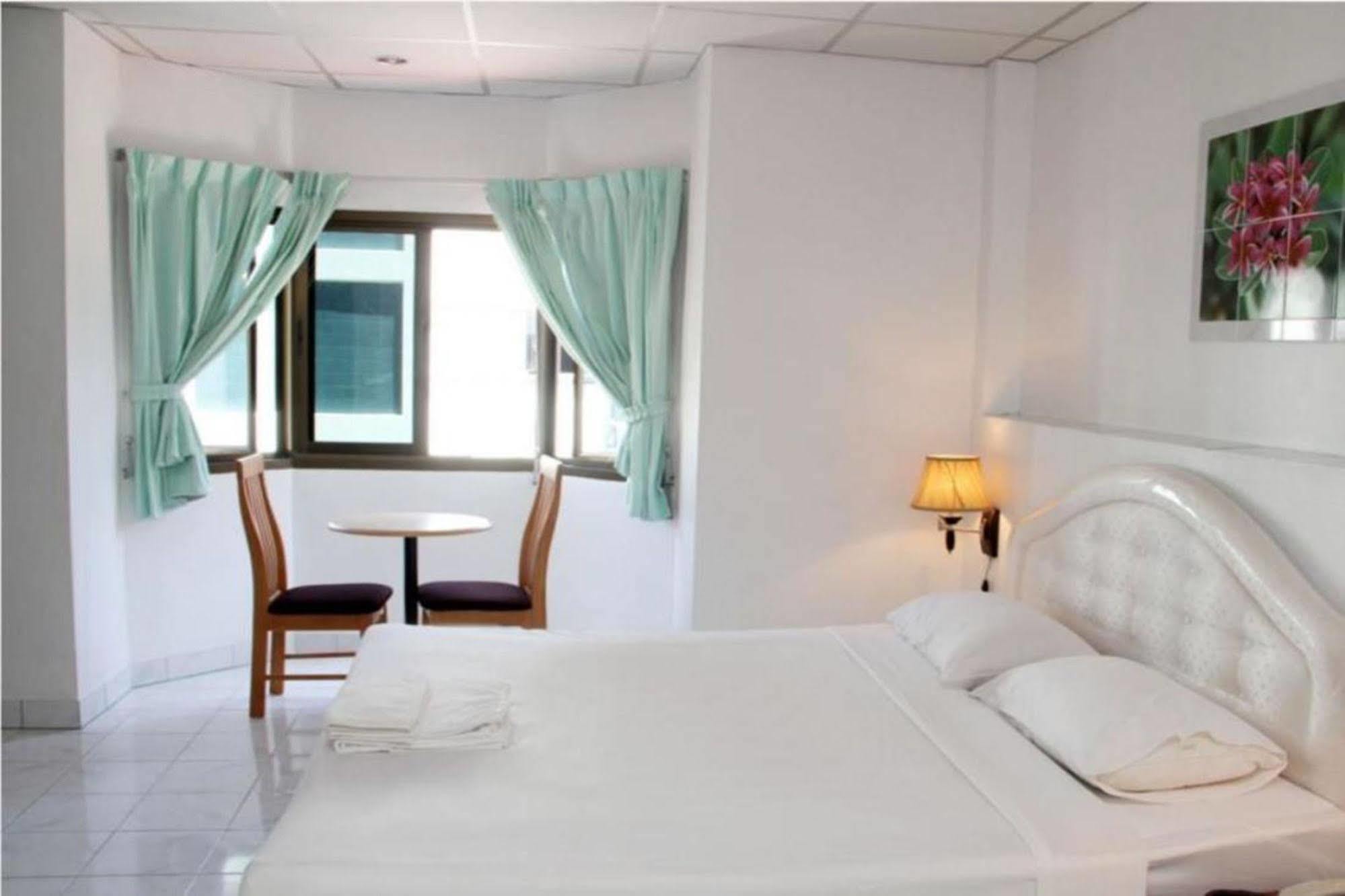 Welcome Inn Hotel @ Karon Beach. Single Room From Only 500 Baht Phuket Extérieur photo