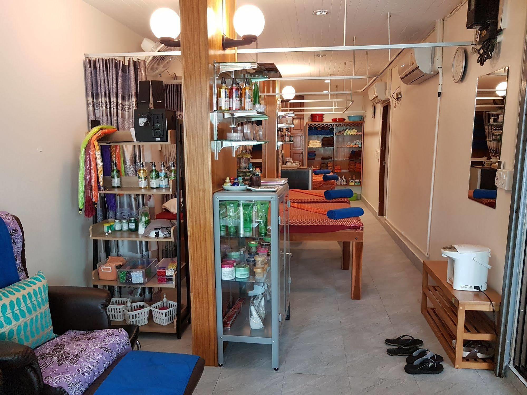Welcome Inn Hotel @ Karon Beach. Single Room From Only 500 Baht Phuket Extérieur photo